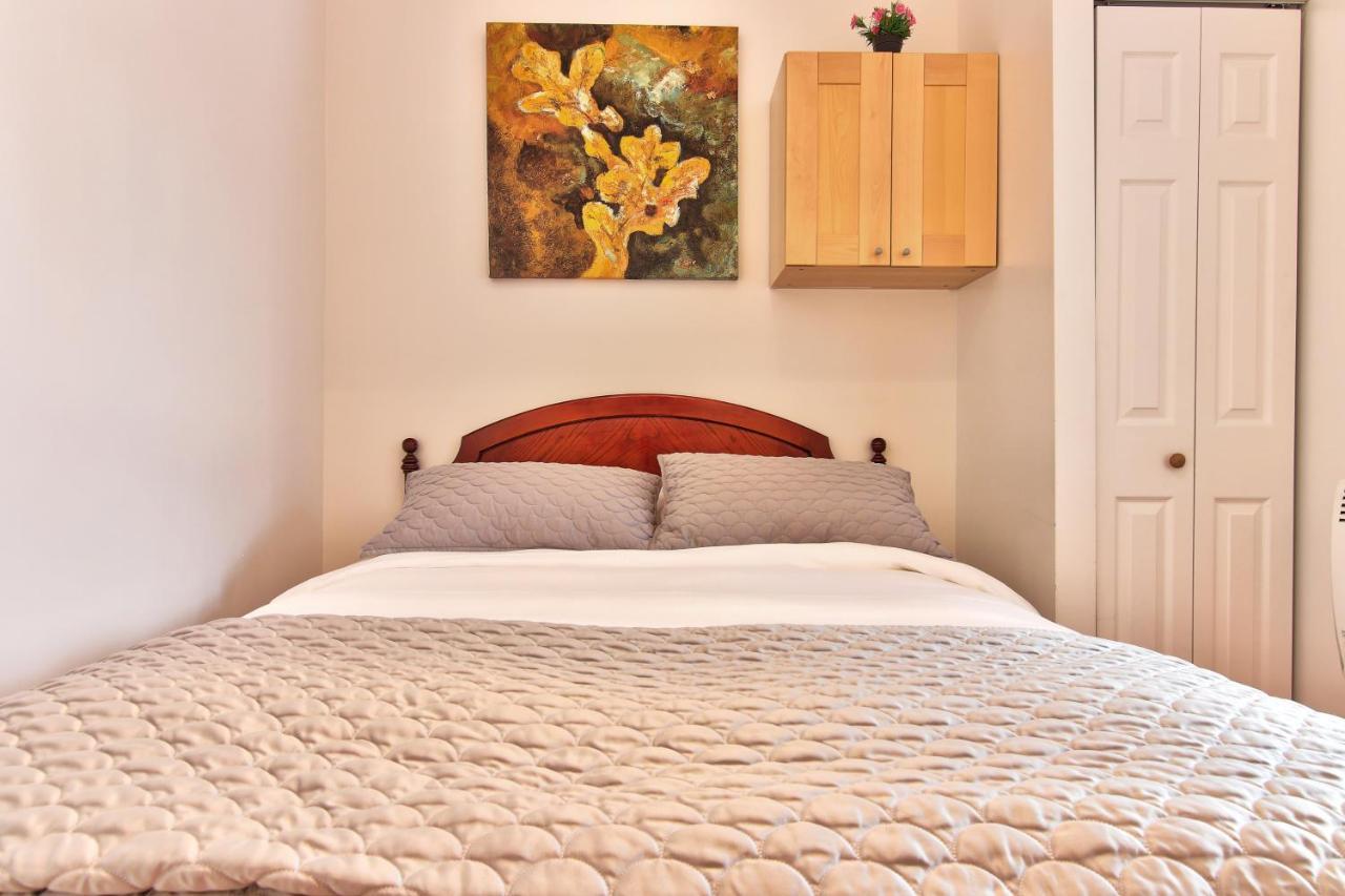 Apartment Et Studio Монреал Екстериор снимка